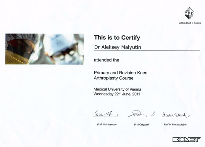 Primary and Revision Knee Arthoplasty Course